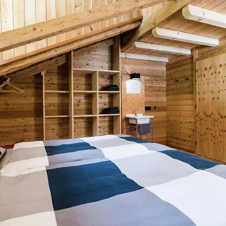 Dağ evi Chalet With Views, Privacy & Fire In Kaprun Kaprun