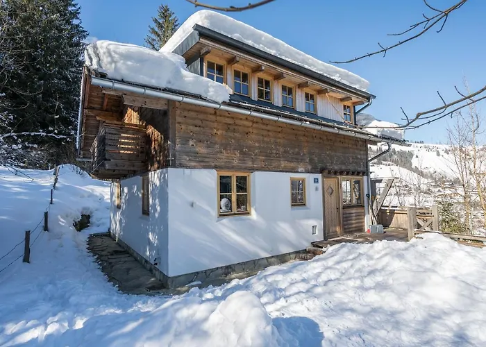 Chalet With Views, Privacy & Fire In Kaprun *