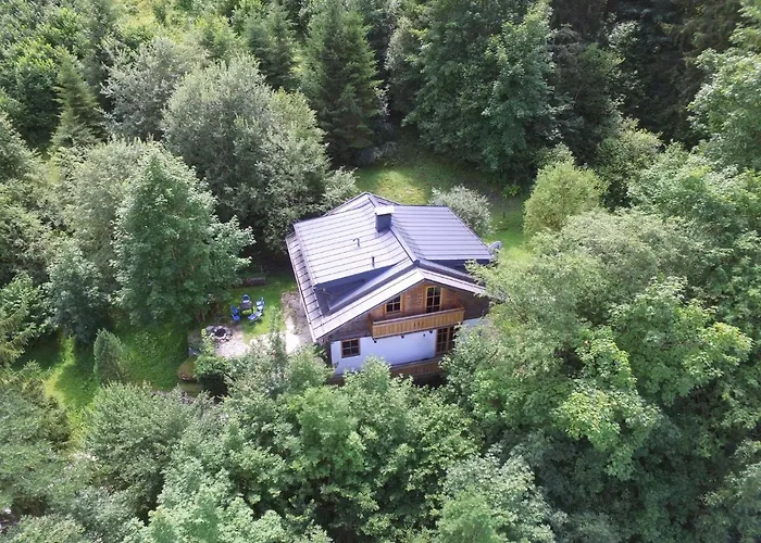 Chalet With Views, Privacy & Fire In Kaprun Horská chata Kaprun